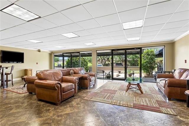 Foto del edificio - 500 Lake Marina Dr