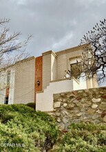 Building Photo - 6201 Escondido Dr