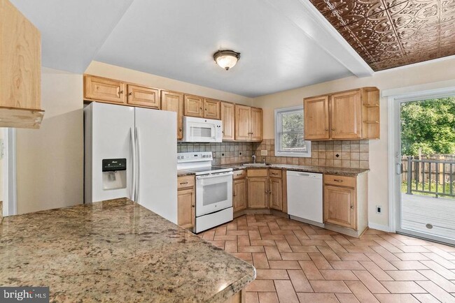 Building Photo - 13 Pawleys Ct