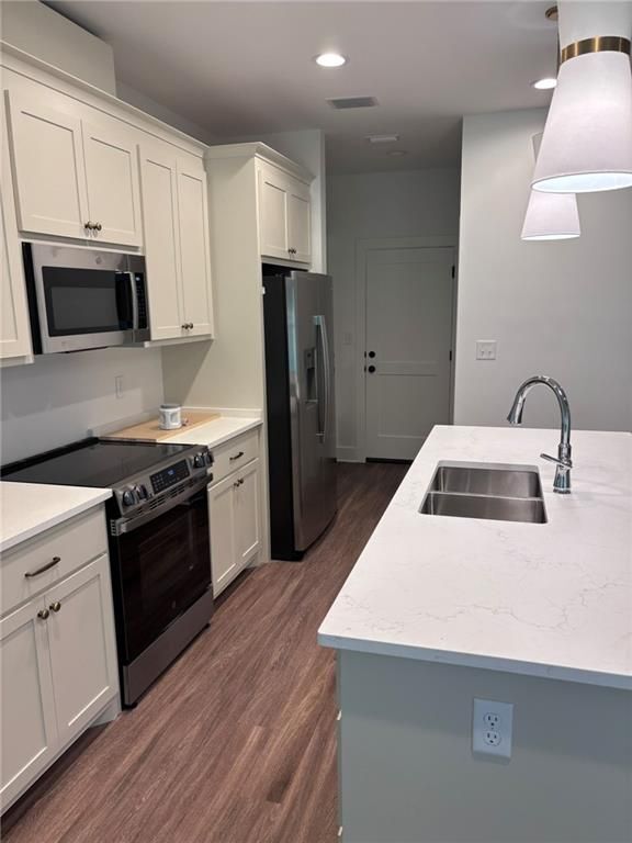 Foto del edificio - 27940 Tolbert Ln