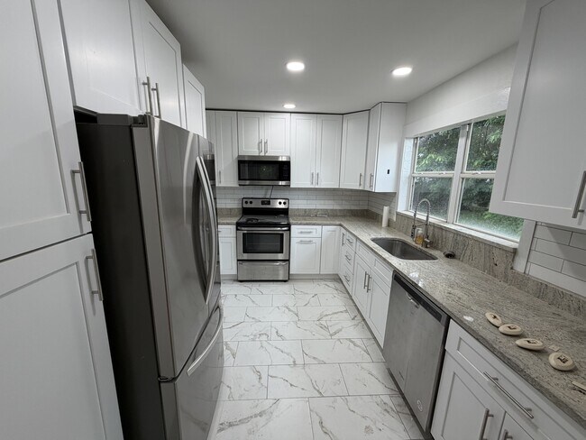 Foto del edificio - 2 Bed/1 Bath