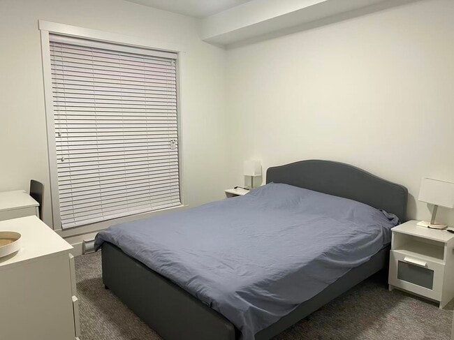 Building Photo - 13978 Fraser Hwy