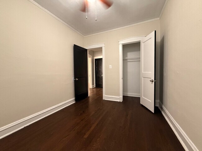 Foto del edificio - 6808 S East End Ave