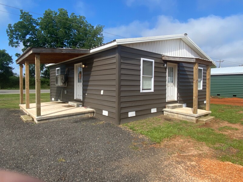 80 Redwood Ln, Atmore, AL 36502 House Rental in Atmore, AL