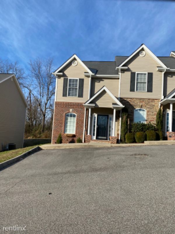 Primary Photo - 2 br, 2 bath Townhome - 182 Montvale Rd