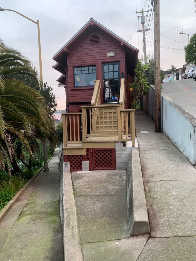 Foto del edificio - 319 Virginia Ave
