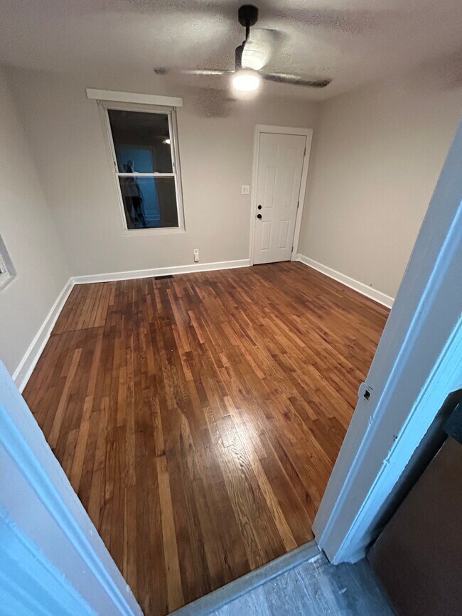 Foto del edificio - 305 Orange St