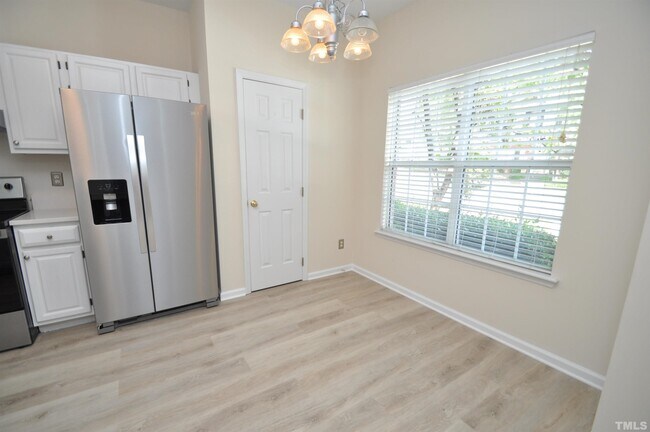 Building Photo - 4403 Still Pines Dr