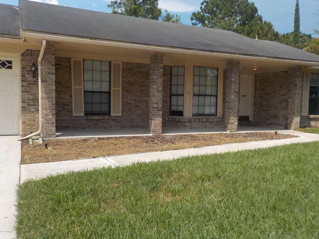 Building Photo - 2452 Ridgecrest Ave
