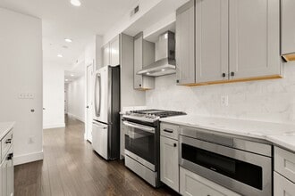 Building Photo - 1207 Kennedy St NW