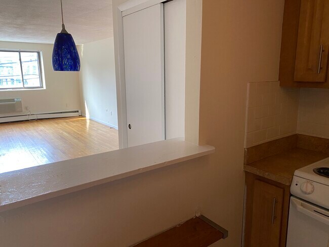 Foto del edificio - 38 Allston St