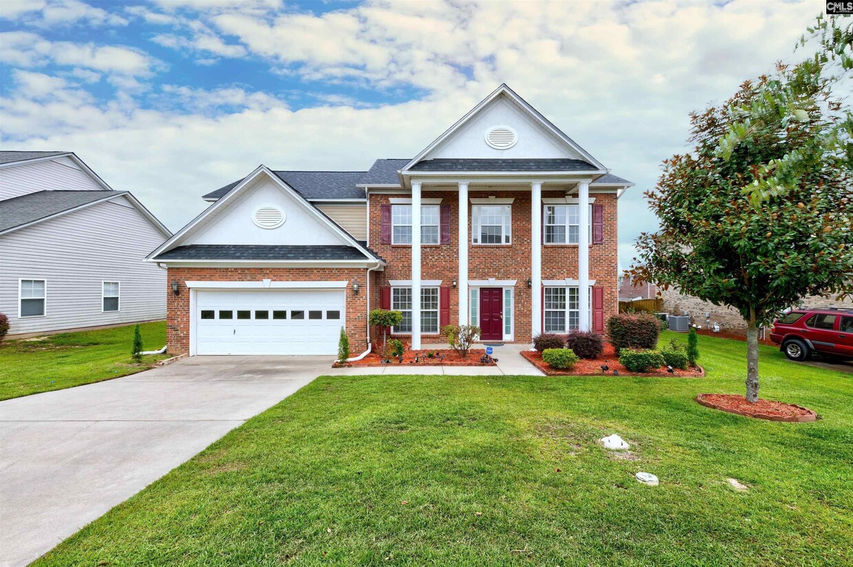 Foto principal - 116 Casterton Dr W