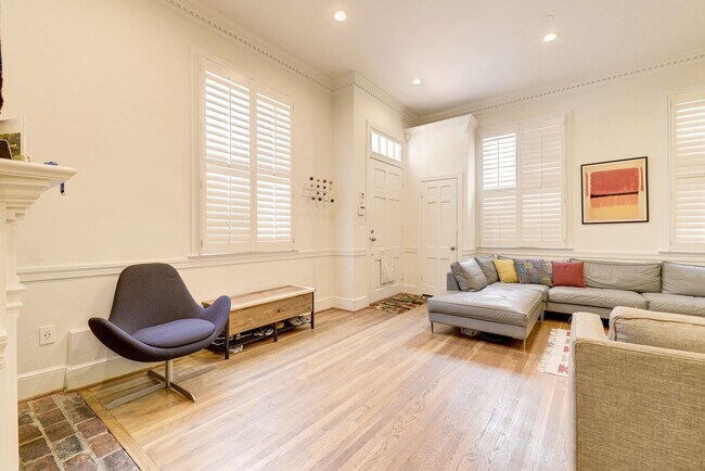 Foto del edificio - 2800 Dumbarton St NW