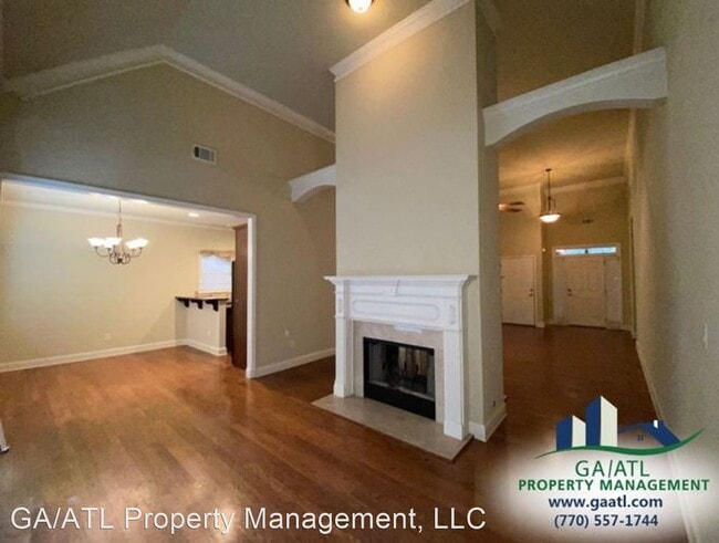 Building Photo - 2122 Retreat Ln