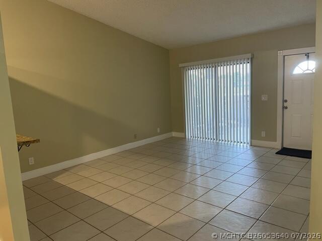 Foto del edificio - 4405 Woodstock Dr