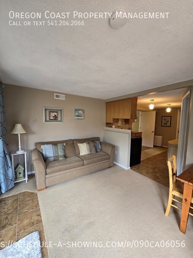 Foto del edificio - 4503 SW Beach Ave