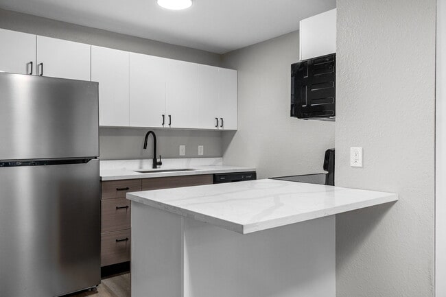 Photo - 50 Devon Ct Apartment