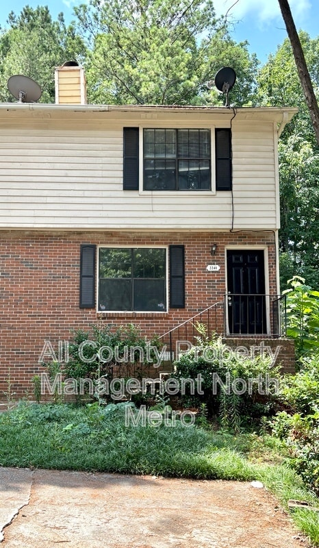 Building Photo - 2241 Highpoint Rd