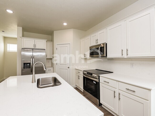 Foto del edificio - 1432 W Mahogany St