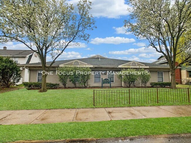 Foto del edificio - 1107 W 4th St