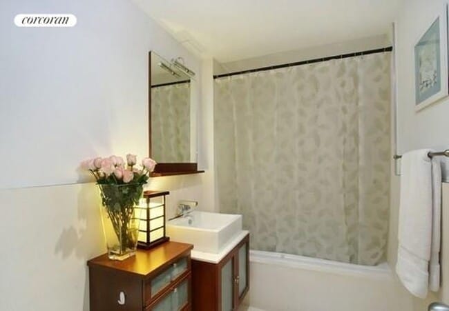 Foto del edificio - 302 2nd St