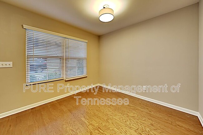 Foto del edificio - 2517 River Trail Dr