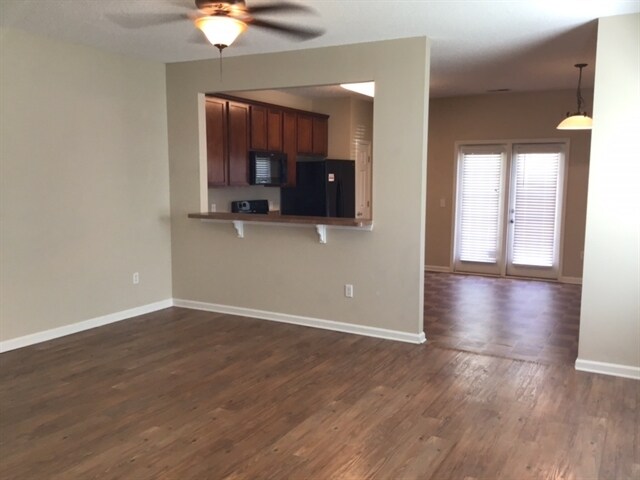 Foto del edificio - 25 Hartland Ct