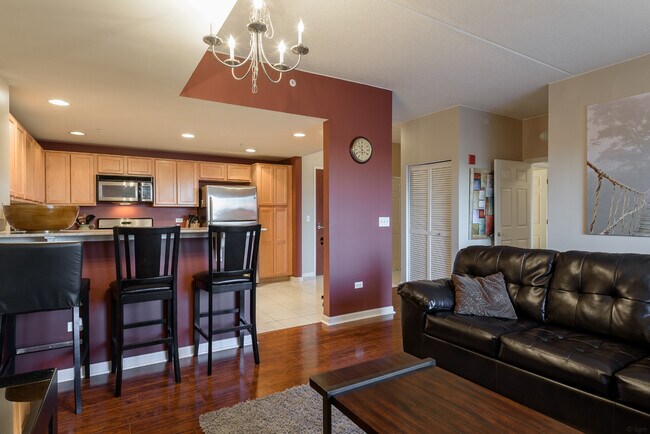 Building Photo - 6420 Double Eagle Dr