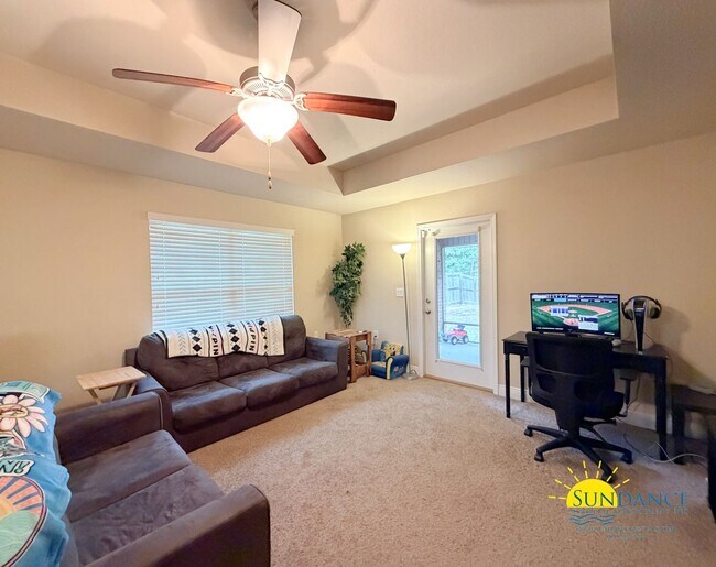 Foto del edificio - Charming Cul-de-Sac Home in Monticello Estates, Milton