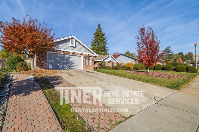 Foto del edificio - Beautiful 3 Bedroom Rocklin Home!