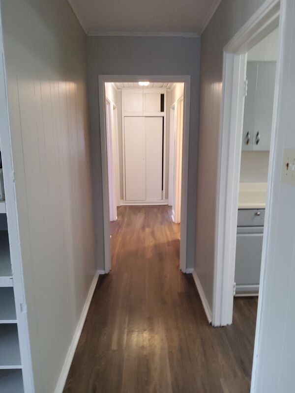 Foto del edificio - 1296 Elkwood St