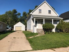 Building Photo - 138 N Wilson St