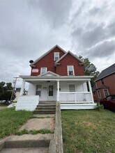 Building Photo - 306 Grand Ave