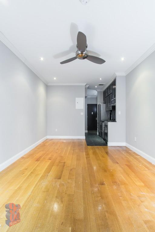 Foto principal - 145 E 26th St