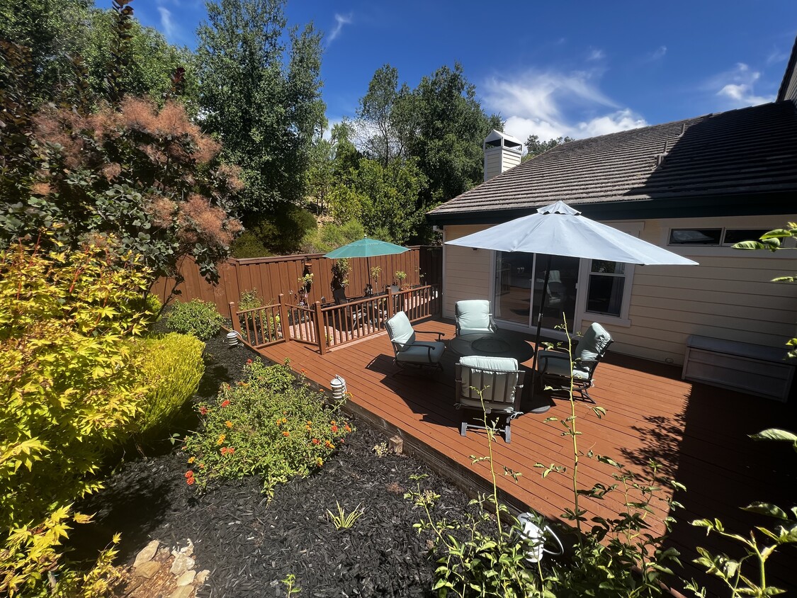 Foto principal - 1367 Shell Ln