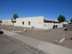 Building Photo - 2726 E Tierra Buena Ln