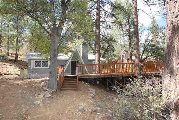 Primary Photo - 884 Spruce Ln