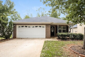 Building Photo - 468 Cathedral Dr