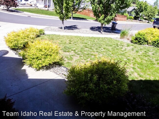 Foto del edificio - 3 br, 2.5 bath House - 335 Julie Drive