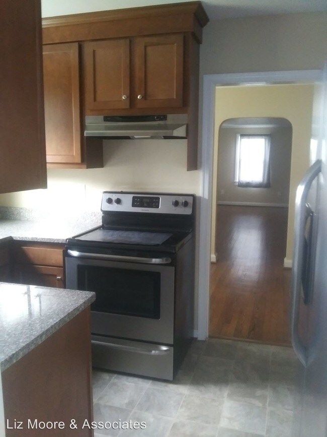 Building Photo - 3 br, 2 bath House - 2 Langley Avenue