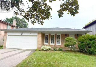 Building Photo - 53 Marblemount Crescent