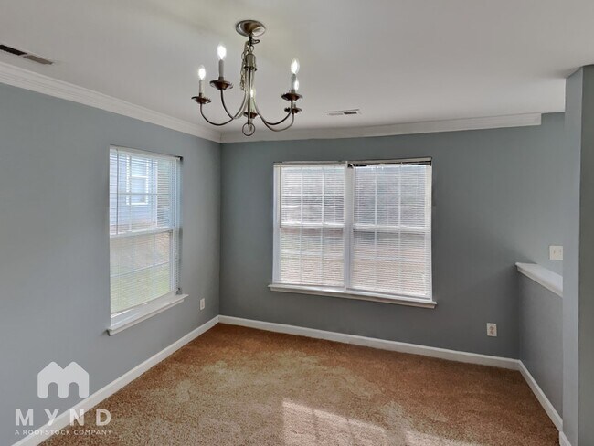 Foto del edificio - 14008 Mallard Lake Rd