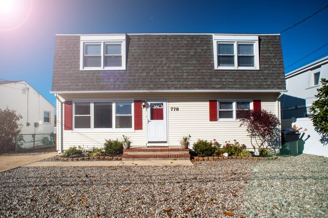 Building Photo - 778 Tunney Point Dr