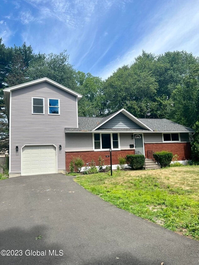 44 Parkwood St, Guilderland, NY 12203 House Rental in Guilderland, NY