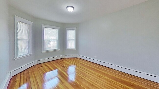 Foto del edificio - 152 Minot St