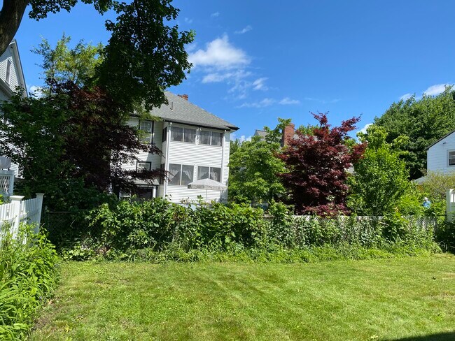backyard - 93 Fairmont St
