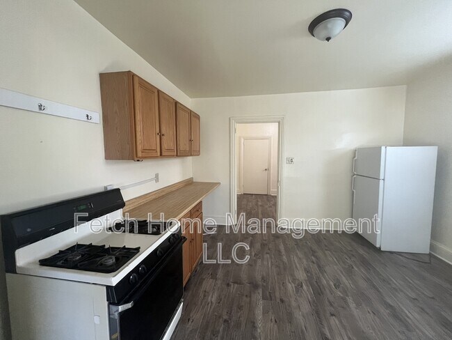 Foto del edificio - 107-109 East Main Street - 4