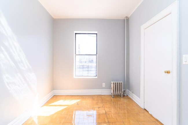 Building Photo - 161 Utica Ave