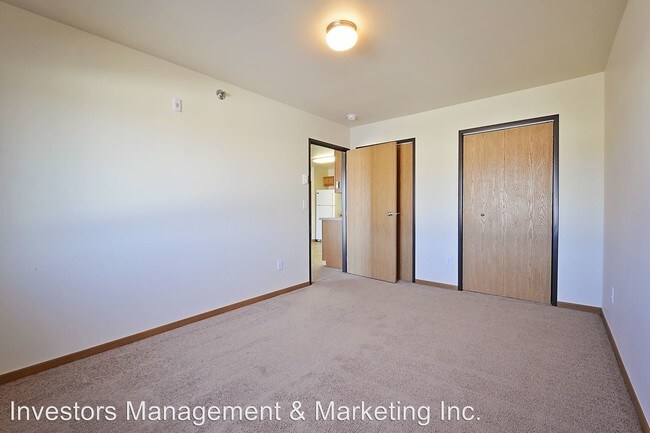 Foto del edificio - 1500 35th Ave SE