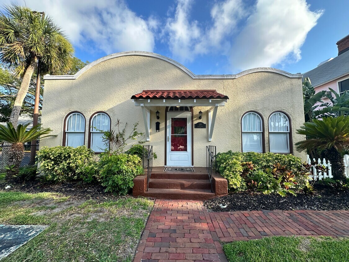 Foto principal - 109 Rogers St